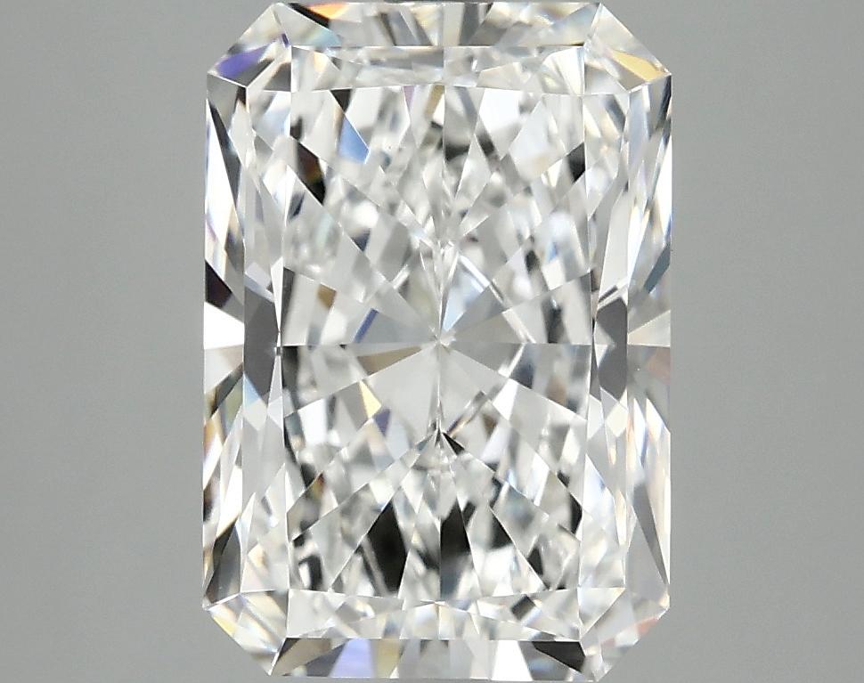 4.01 Carat Radiant Shaped Ideal Cut VVS2 IGI Certified Lab Grown Diamond