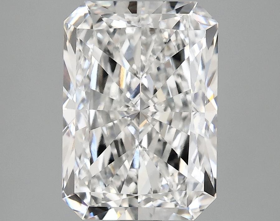 2.97 Carat Radiant Shaped Ideal Cut VVS2 IGI Certified Lab Grown Diamond