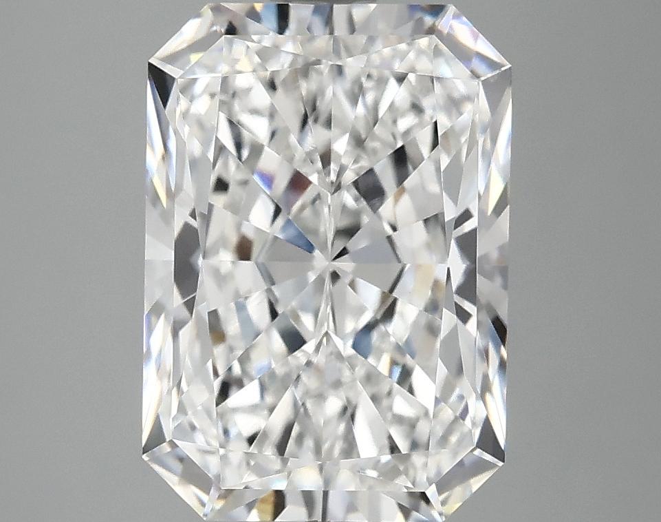 3.85 Carat Radiant Shaped Ideal Cut VVS2 IGI Certified Lab Grown Diamond