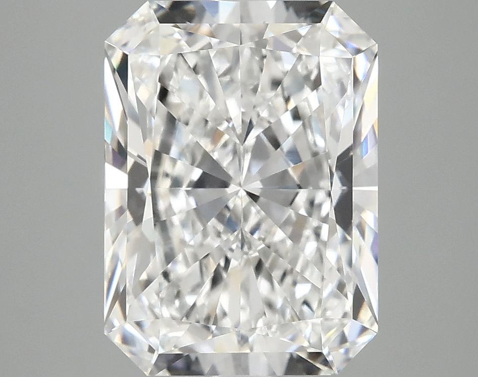 4.08 Carat Radiant Shaped Excellent Cut VVS2 IGI Certified Lab Grown Diamond