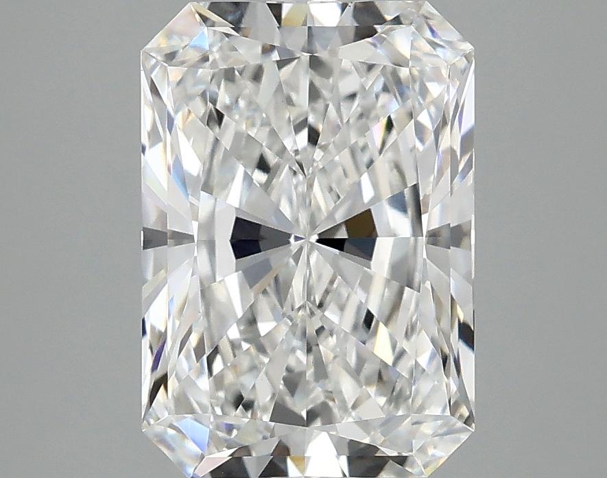 3.09 Carat Radiant Shaped Ideal Cut VVS2 IGI Certified Lab Grown Diamond
