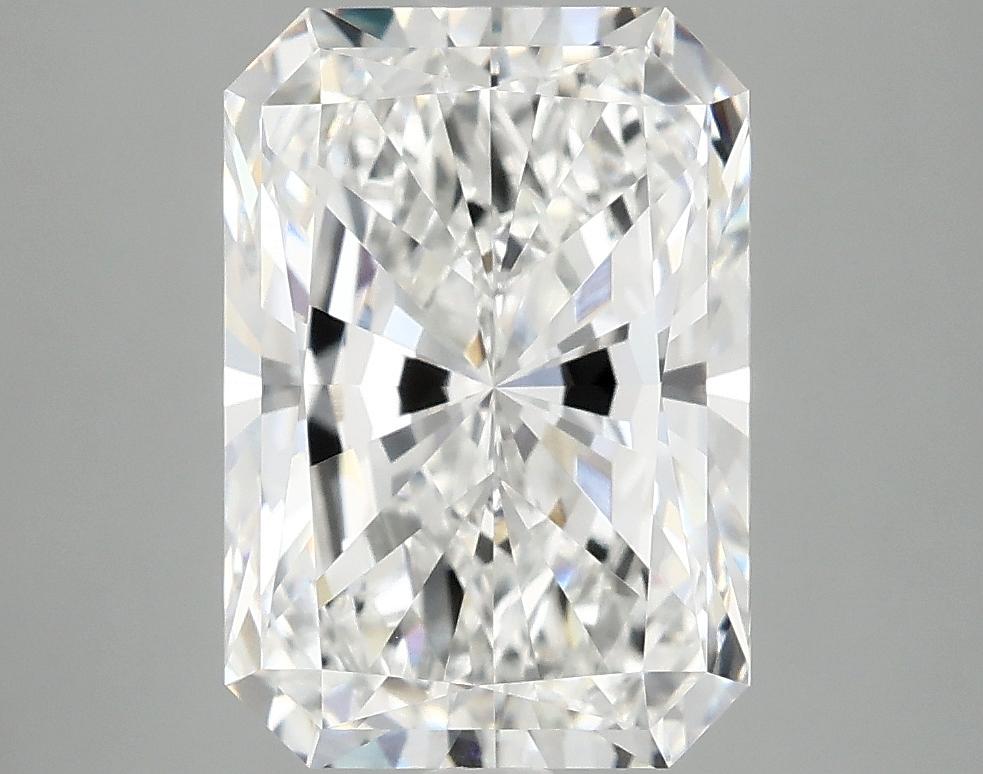 4.1 Carat Radiant Shaped Ideal Cut VVS2 IGI Certified Lab Grown Diamond