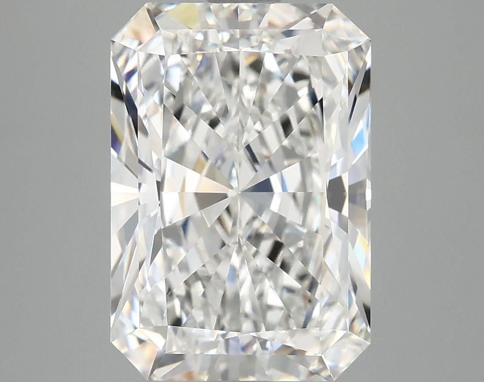 3.84 Carat Radiant Shaped Ideal Cut VVS2 IGI Certified Lab Grown Diamond