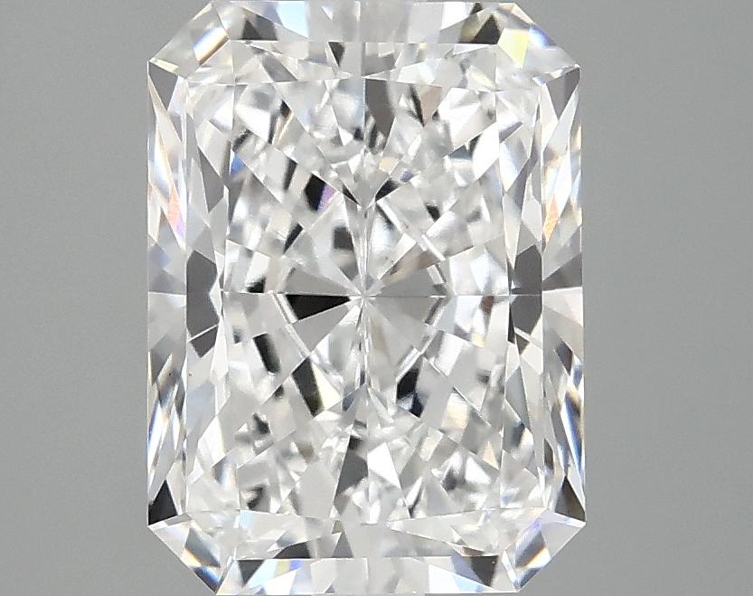 3.07 Carat Radiant Shaped Excellent Cut VS1 IGI Certified Lab Grown Diamond