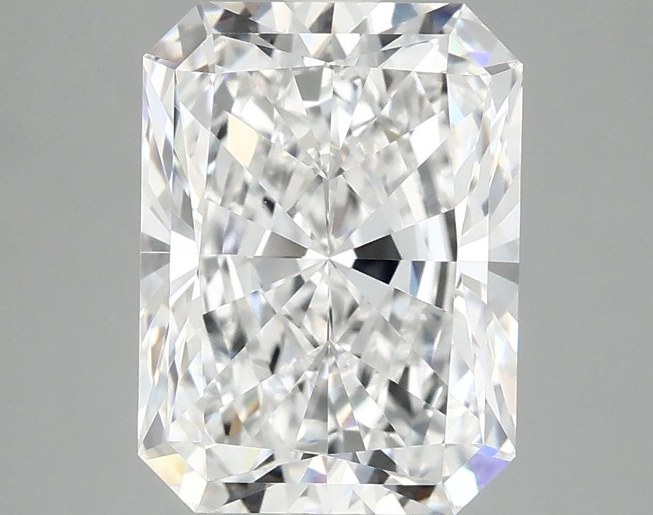 4.02 Carat Radiant Shaped Excellent Cut VVS2 IGI Certified Lab Grown Diamond