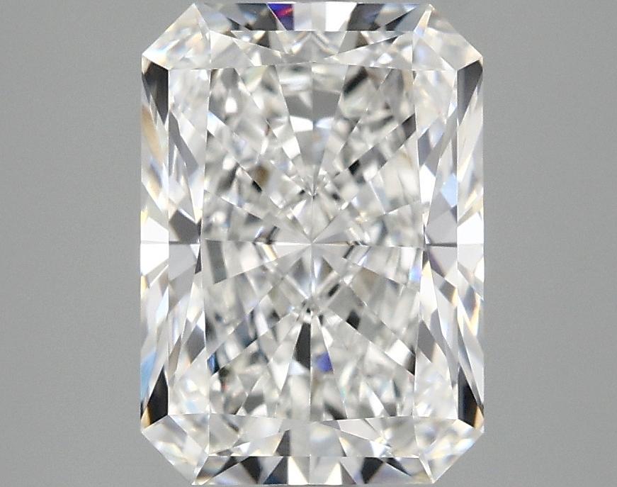 3.07 Carat Radiant Shaped Ideal Cut VVS2 IGI Certified Lab Grown Diamond