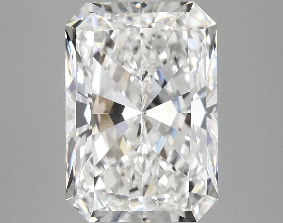 4.18 Carat Radiant Shaped Ideal Cut VVS2 IGI Certified Lab Grown Diamond