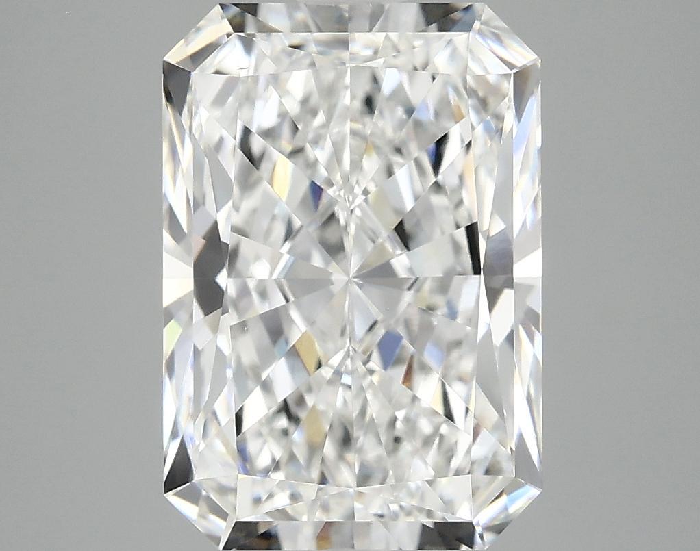 4.15 Carat Radiant Shaped Ideal Cut VS1 IGI Certified Lab Grown Diamond