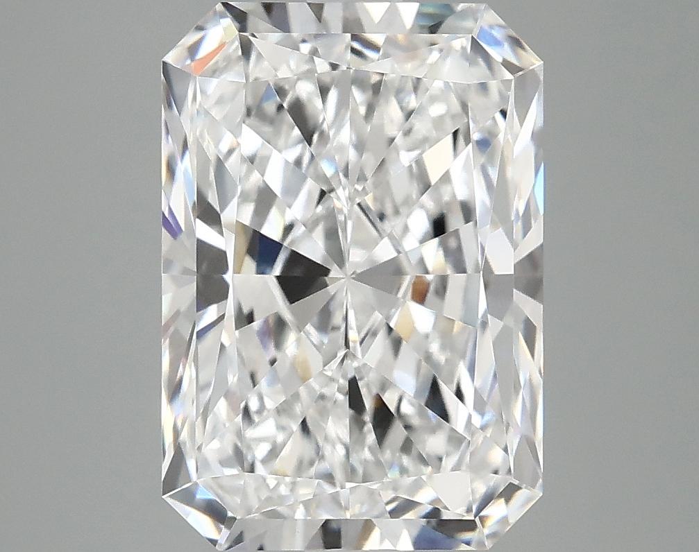 4.09 Carat Radiant Shaped Ideal Cut VVS2 IGI Certified Lab Grown Diamond
