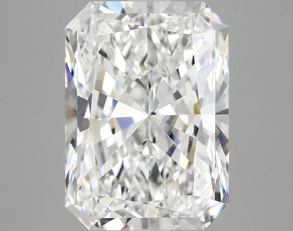 3.92 Carat Radiant Shaped Excellent Cut VVS2 IGI Certified Lab Grown Diamond