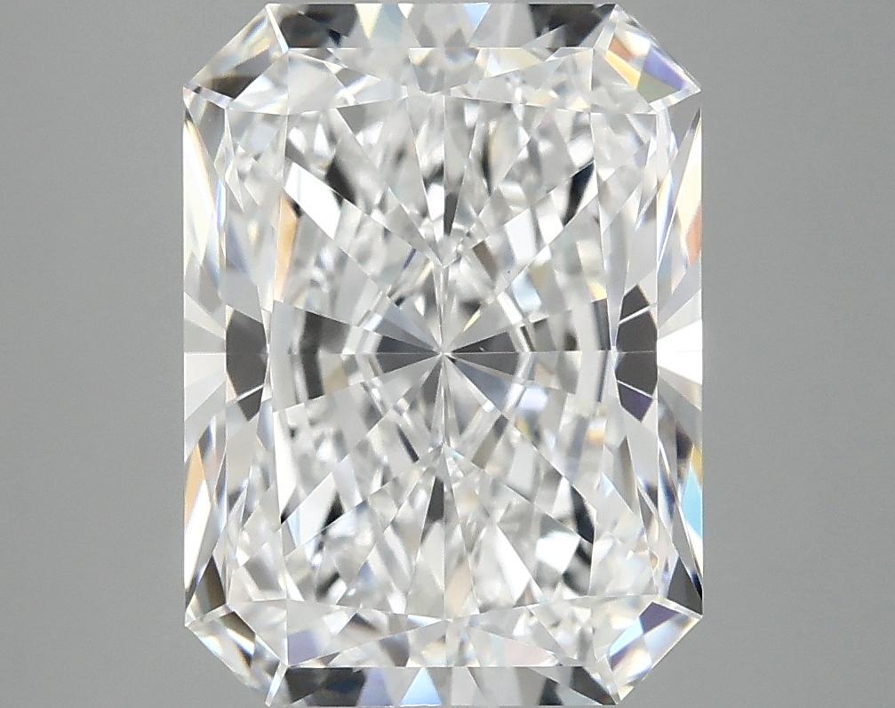 4.1 Carat Radiant Shaped Excellent Cut VVS2 IGI Certified Lab Grown Diamond