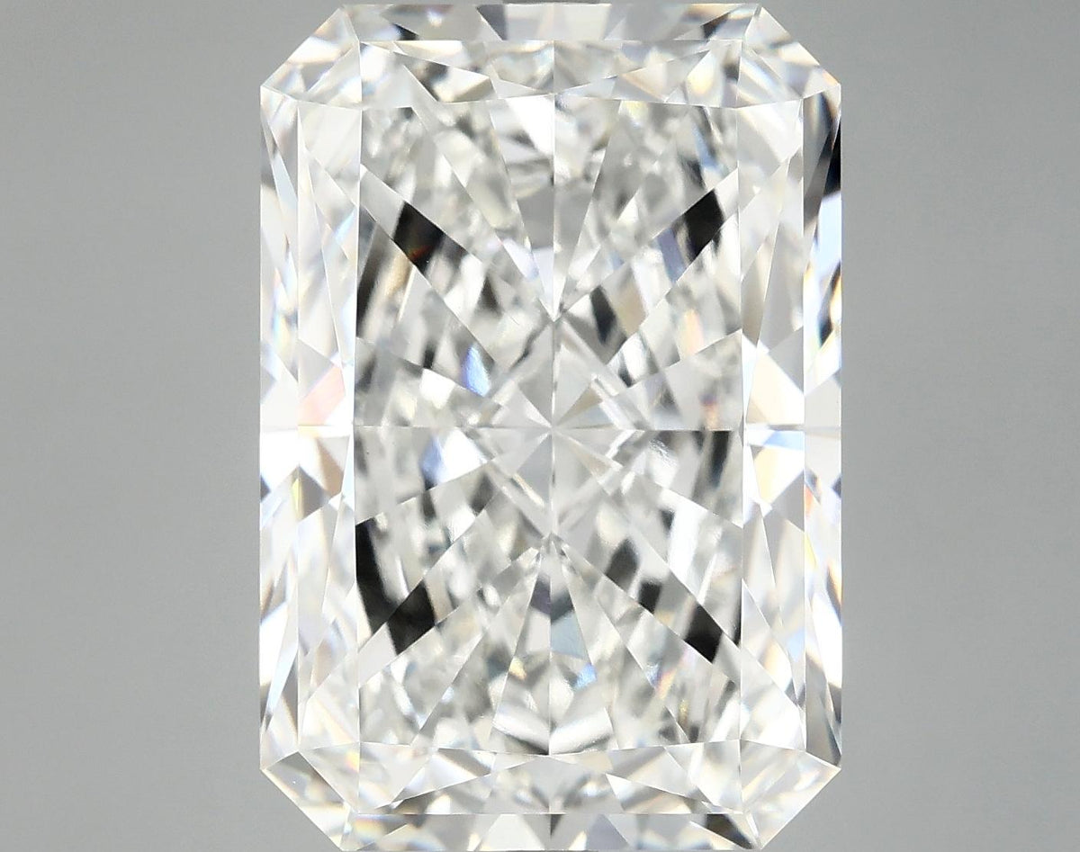 11.87 Carat Radiant Shaped Ideal Cut VVS2 IGI Certified Lab Grown Diamond