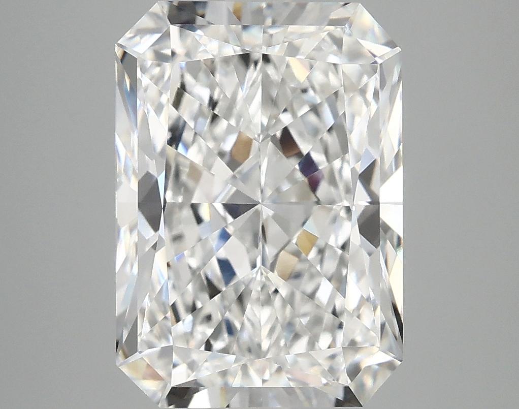 5.05 Carat Radiant Shaped Ideal Cut VVS2 IGI Certified Lab Grown Diamond