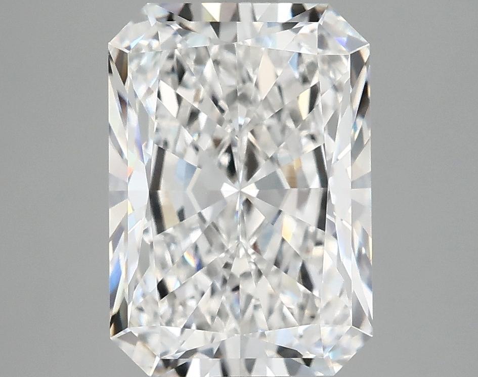 4.17 Carat Radiant Shaped Ideal Cut VVS2 IGI Certified Lab Grown Diamond