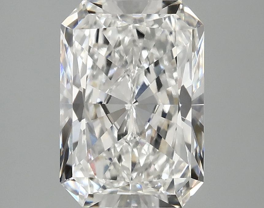 2.9 Carat Radiant Shaped Ideal Cut VVS2 IGI Certified Lab Grown Diamond