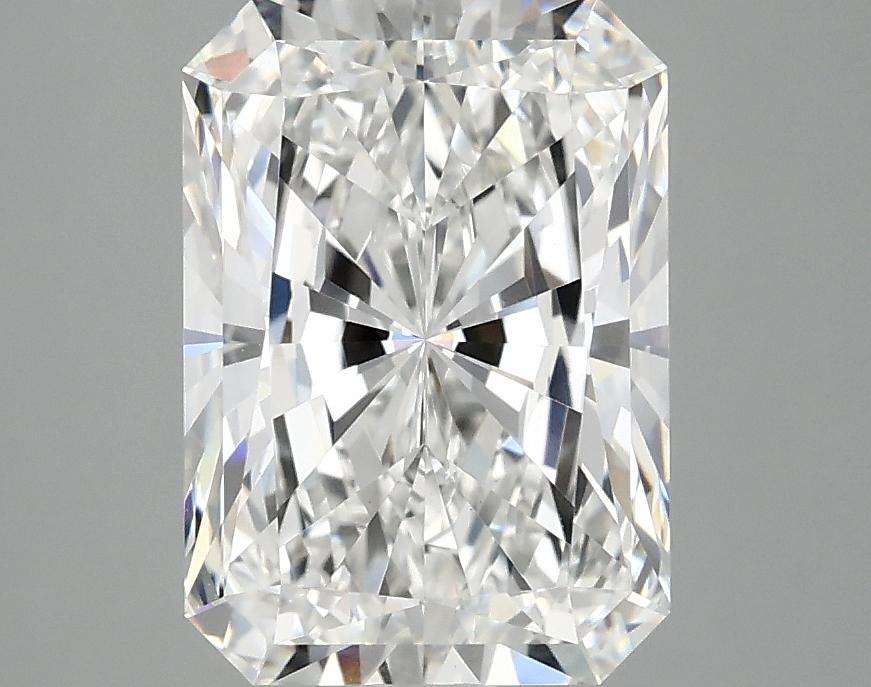 3.09 Carat Radiant Shaped Ideal Cut VVS2 IGI Certified Lab Grown Diamond