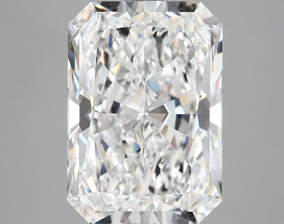 4.03 Carat Radiant Shaped Ideal Cut VVS2 IGI Certified Lab Grown Diamond