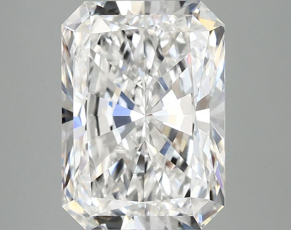 4.1 Carat Radiant Shaped Ideal Cut VVS2 IGI Certified Lab Grown Diamond