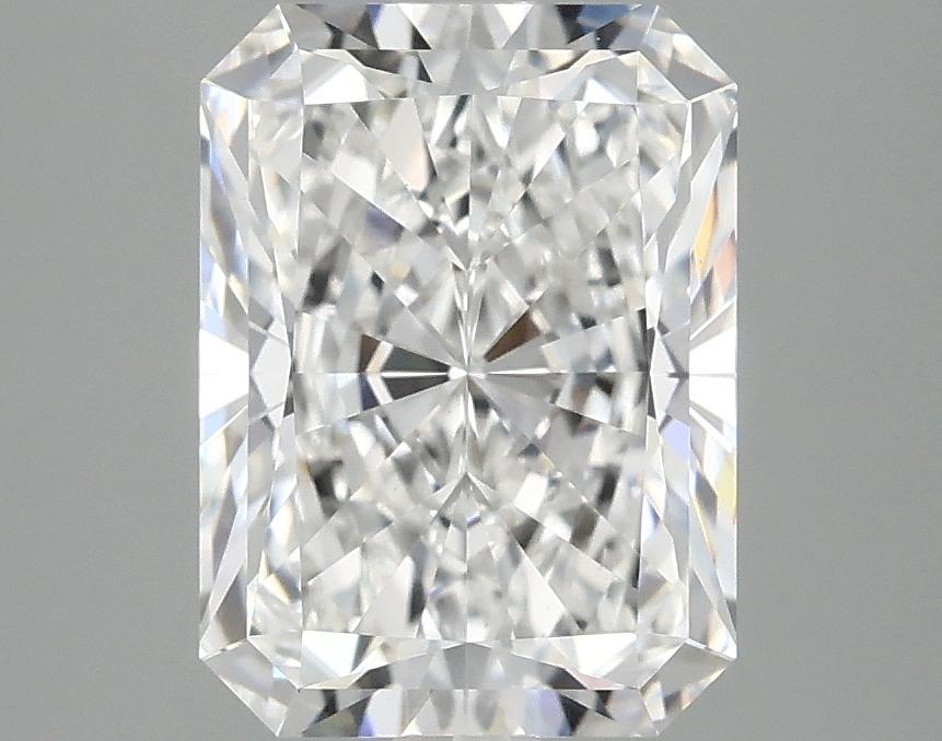 3.1 Carat Radiant Shaped Excellent Cut VVS2 IGI Certified Lab Grown Diamond