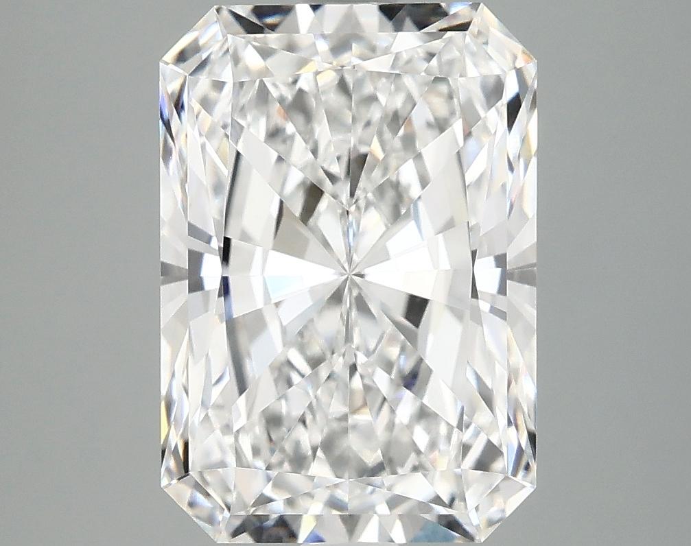 4.19 Carat Radiant Shaped Ideal Cut VVS2 IGI Certified Lab Grown Diamond