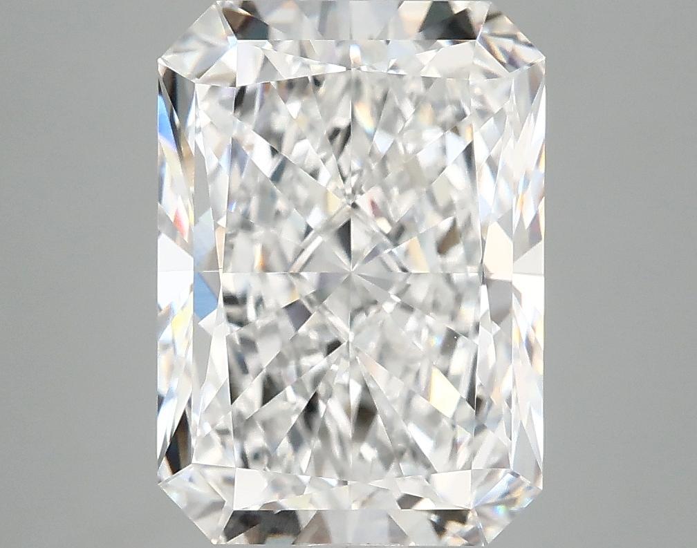 4.66 Carat Radiant Shaped Ideal Cut VVS2 IGI Certified Lab Grown Diamond