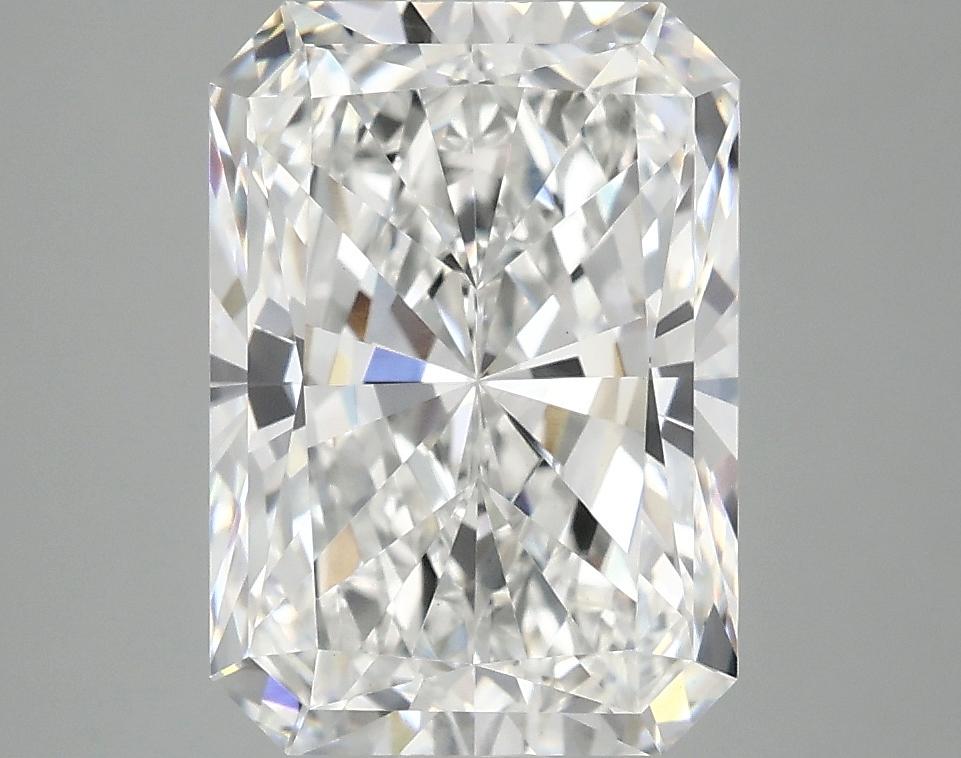 3.97 Carat Radiant Shaped Ideal Cut VVS2 IGI Certified Lab Grown Diamond