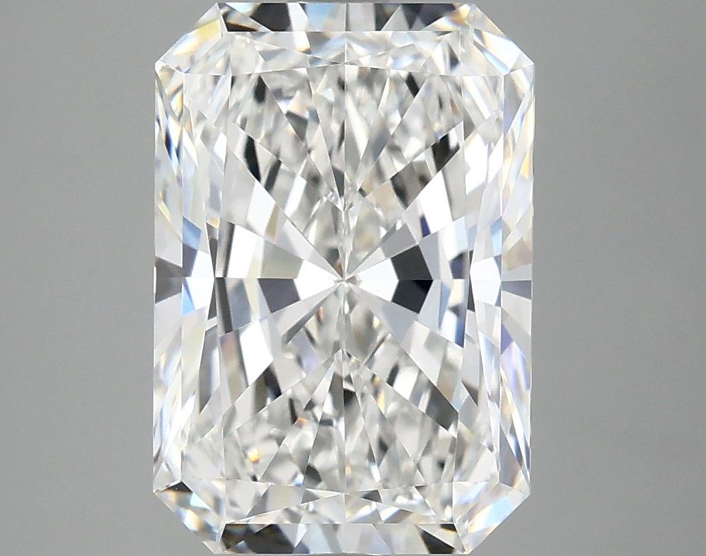 3.83 Carat Radiant Shaped Ideal Cut VVS2 IGI Certified Lab Grown Diamond