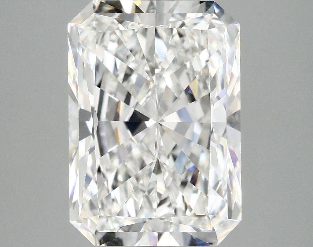 4.94 Carat Radiant Shaped Ideal Cut VVS2 IGI Certified Lab Grown Diamond