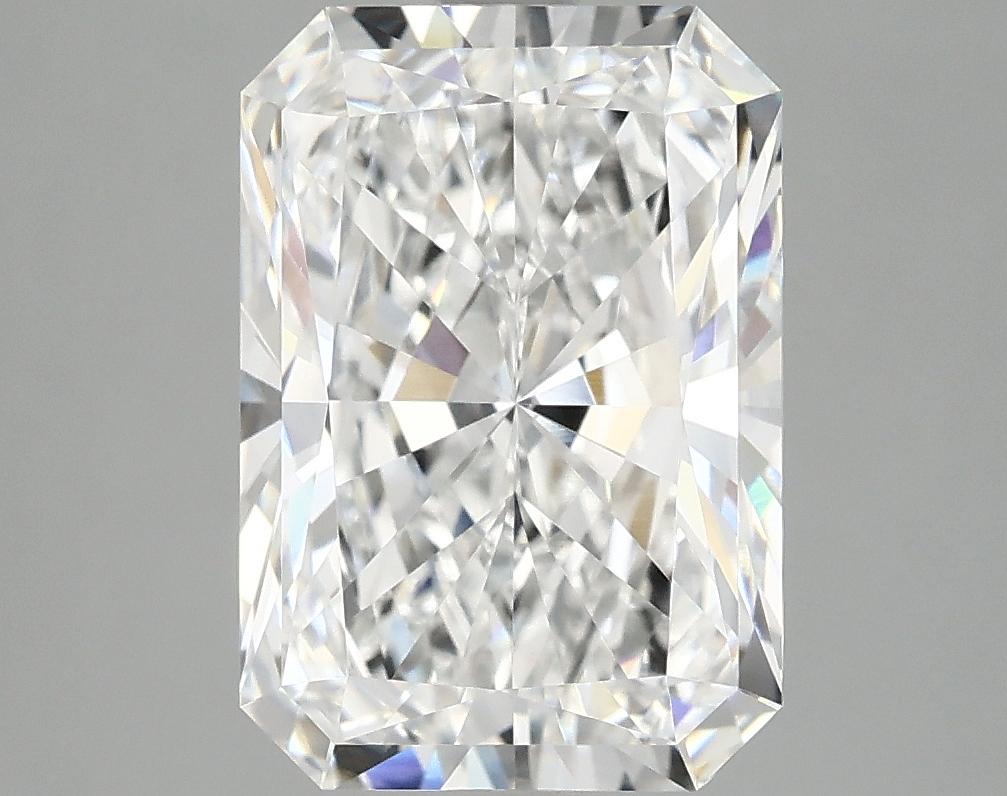 4.1 Carat Radiant Shaped Ideal Cut VVS2 IGI Certified Lab Grown Diamond