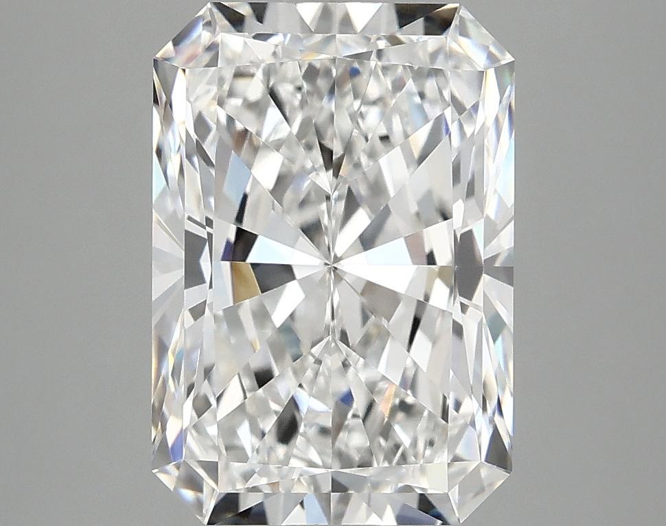 4.04 Carat Radiant Shaped Ideal Cut VVS2 IGI Certified Lab Grown Diamond