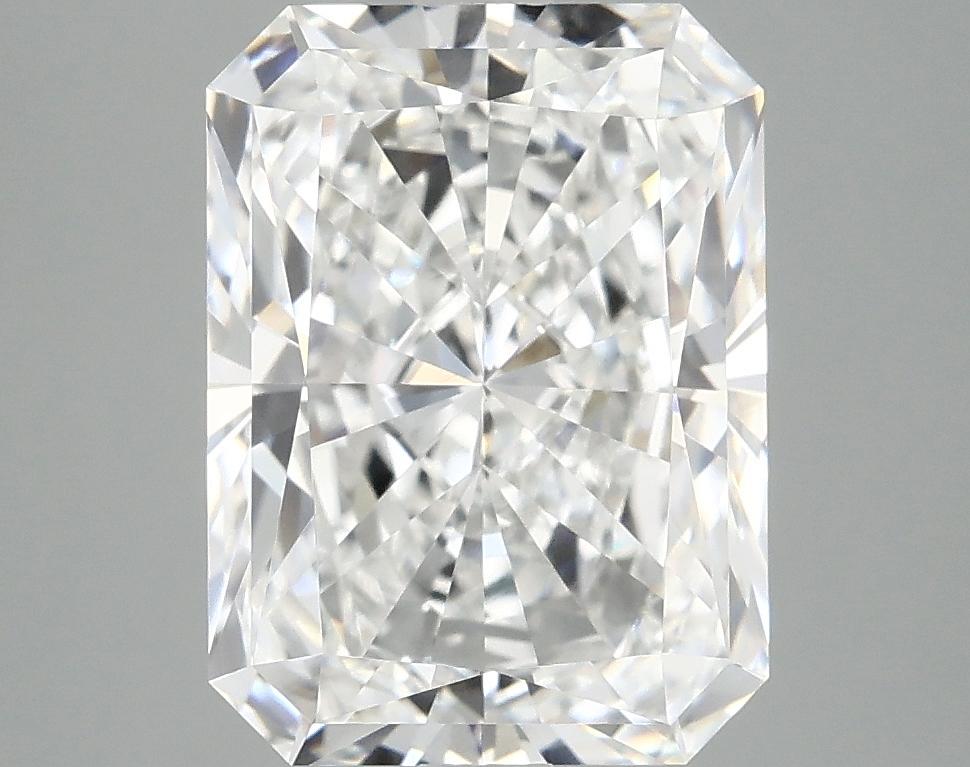4.09 Carat Radiant Shaped Excellent Cut VVS2 IGI Certified Lab Grown Diamond
