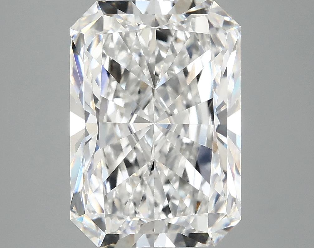 4.17 Carat Radiant Shaped Ideal Cut VVS2 IGI Certified Lab Grown Diamond