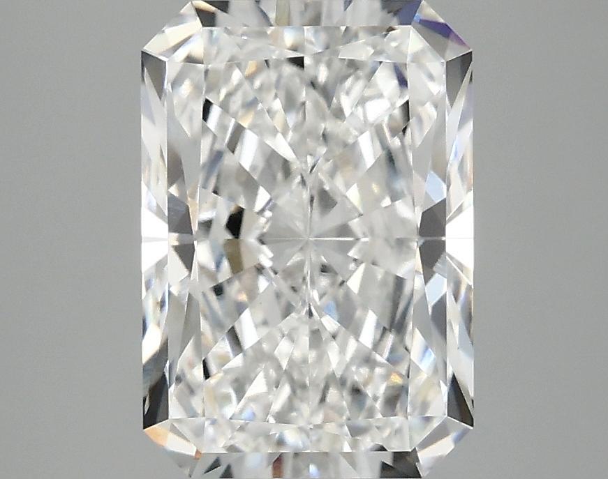 3.02 Carat Radiant Shaped Ideal Cut VVS2 IGI Certified Lab Grown Diamond