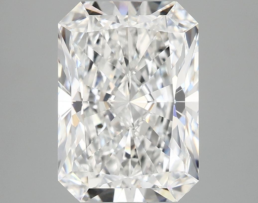 4.03 Carat Radiant Shaped Ideal Cut VS2 IGI Certified Lab Grown Diamond