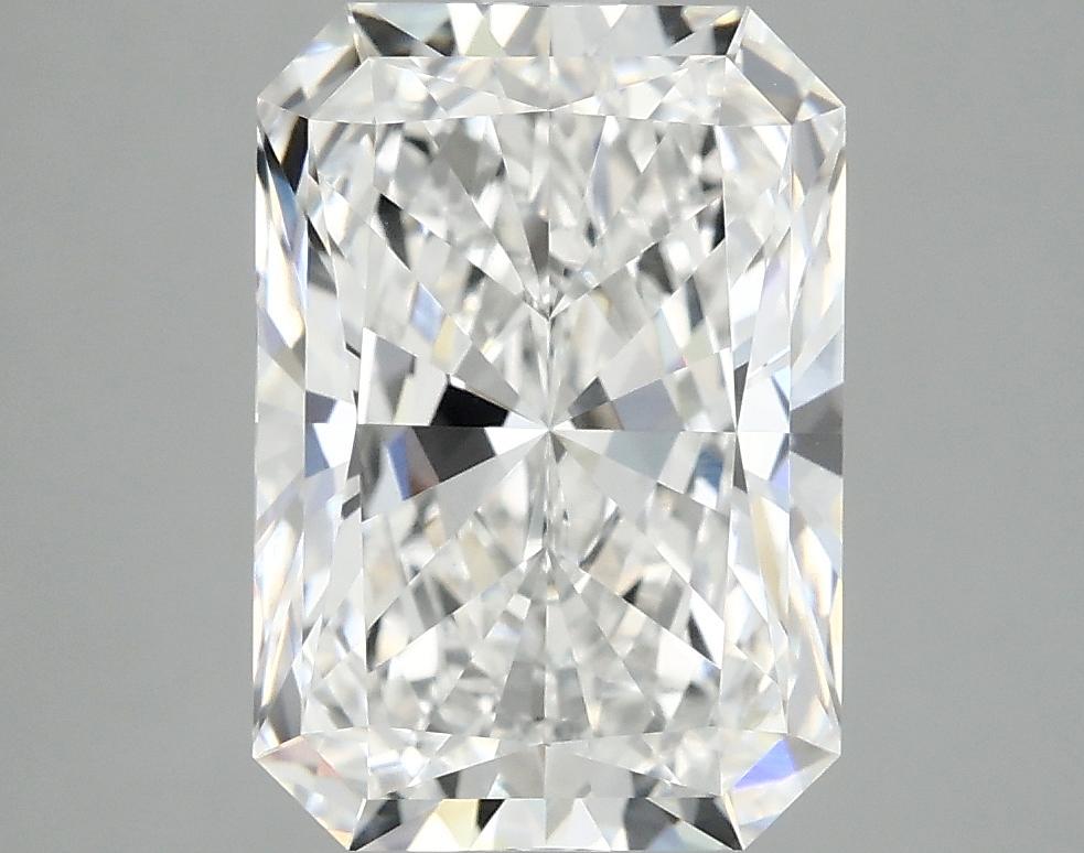 4.14 Carat Radiant Shaped Ideal Cut VVS2 IGI Certified Lab Grown Diamond