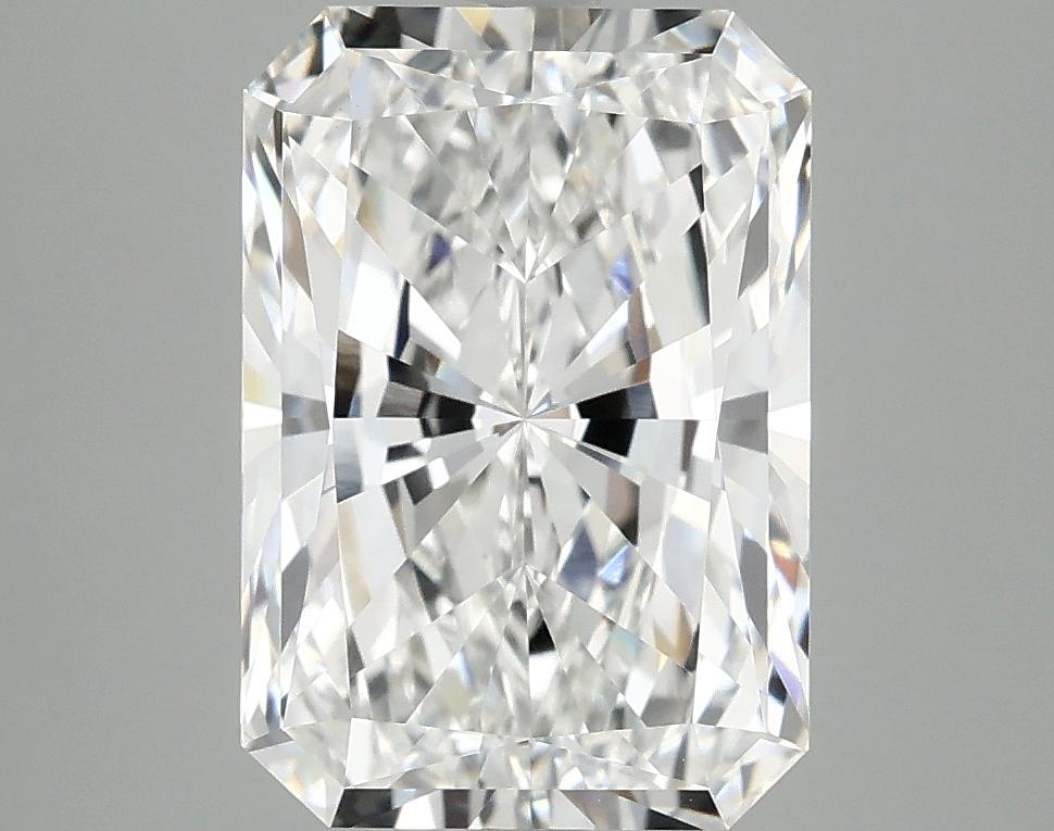 4.07 Carat Radiant Shaped Ideal Cut VVS2 IGI Certified Lab Grown Diamond