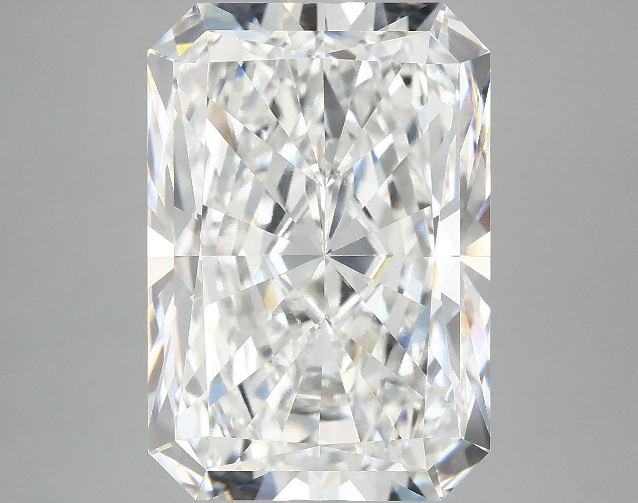9.01 Carat Radiant Shaped Ideal Cut VS2 IGI Certified Lab Grown Diamond