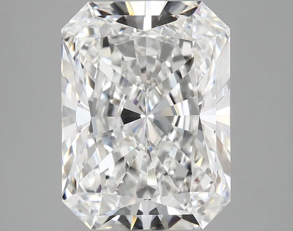 4.02 Carat Radiant Shaped Excellent Cut VS1 IGI Certified Lab Grown Diamond