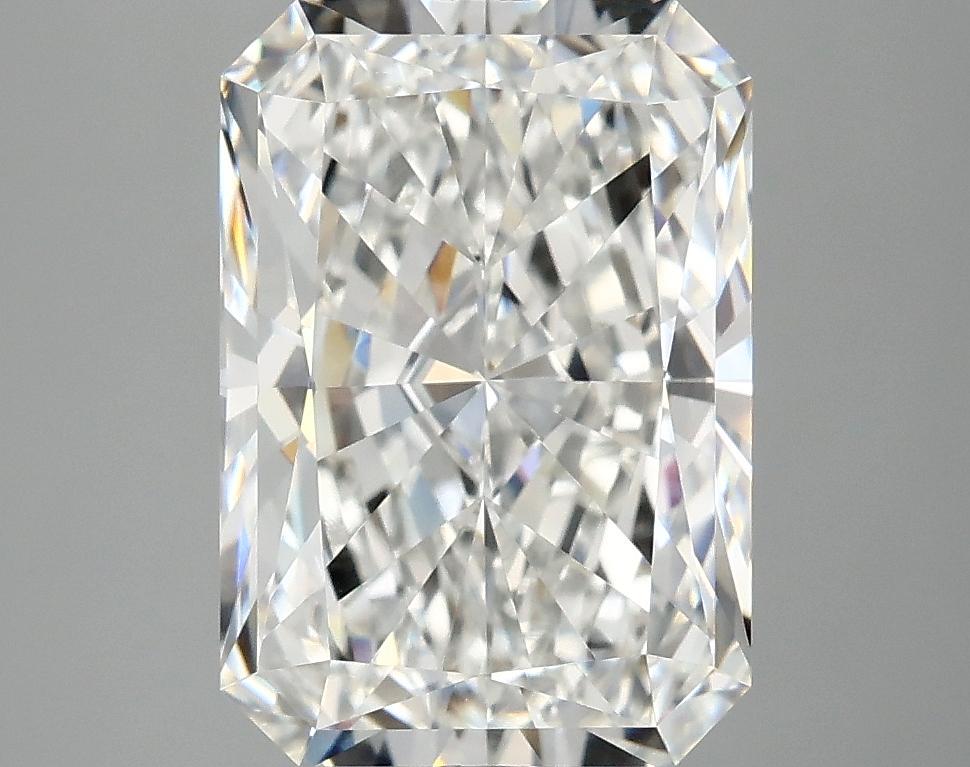 4.02 Carat Radiant Shaped Ideal Cut VVS2 IGI Certified Lab Grown Diamond