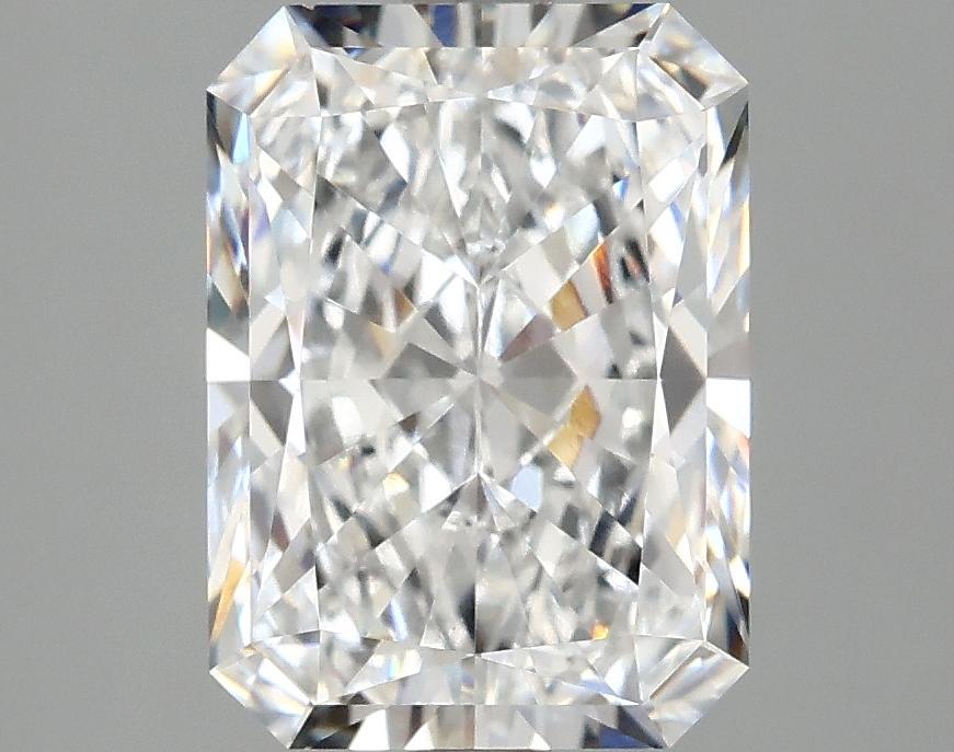 3.09 Carat Radiant Shaped Excellent Cut VVS2 IGI Certified Lab Grown Diamond