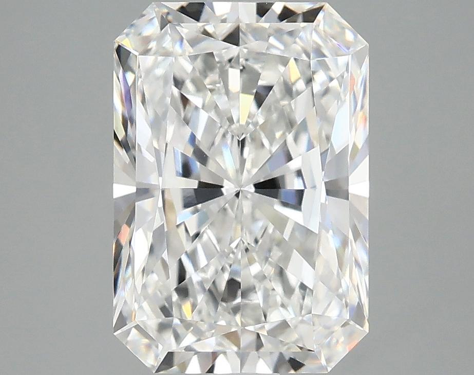 3.09 Carat Radiant Shaped Ideal Cut VVS2 IGI Certified Lab Grown Diamond