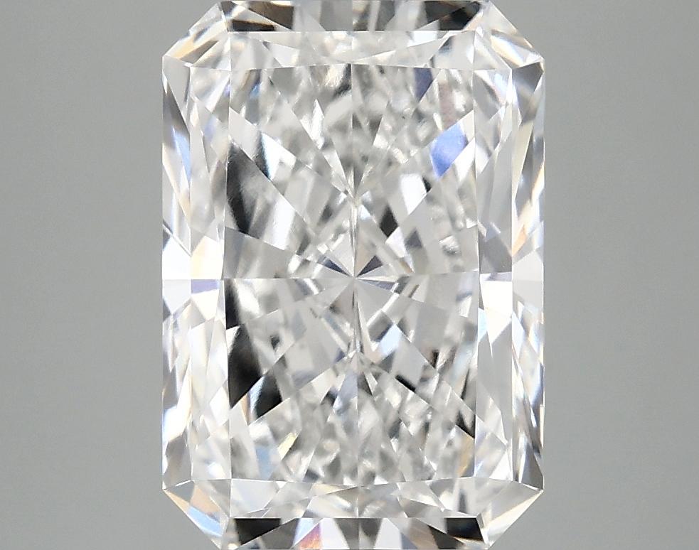 3.91 Carat Radiant Shaped Ideal Cut VS1 IGI Certified Lab Grown Diamond