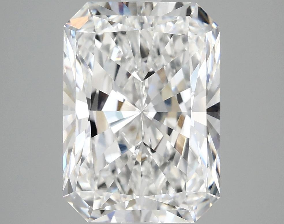 4.07 Carat Radiant Shaped Ideal Cut VS1 IGI Certified Lab Grown Diamond