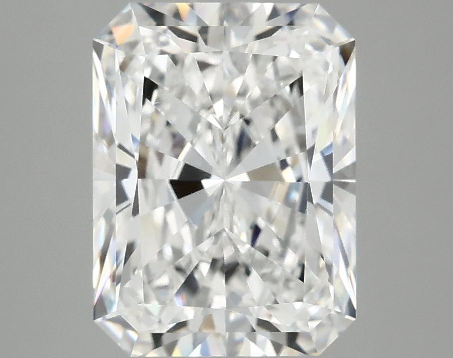 3.98 Carat Radiant Shaped Excellent Cut VVS2 IGI Certified Lab Grown Diamond