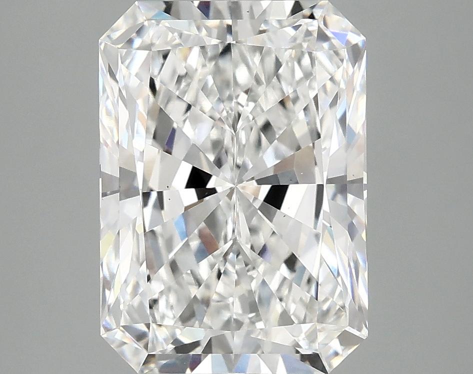 3.85 Carat Radiant Shaped Ideal Cut VS1 IGI Certified Lab Grown Diamond