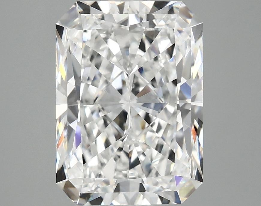 3.05 Carat Radiant Shaped Excellent Cut VS1 IGI Certified Lab Grown Diamond