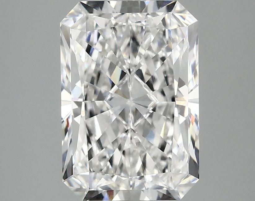 2.49 Carat Radiant Shaped Ideal Cut VVS2 IGI Certified Lab Grown Diamond