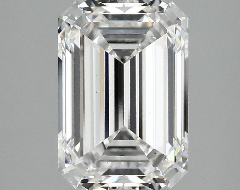2.91 Carat Emerald Shaped Ideal Cut VS2 IGI Certified Lab Grown Diamond