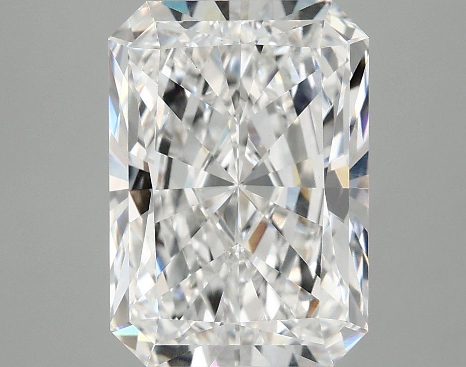 3.93 Carat Radiant Shaped Ideal Cut VVS2 IGI Certified Lab Grown Diamond