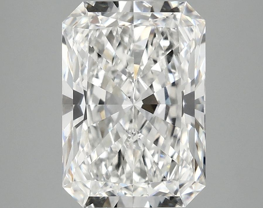 3.1 Carat Radiant Shaped Ideal Cut VVS2 IGI Certified Lab Grown Diamond